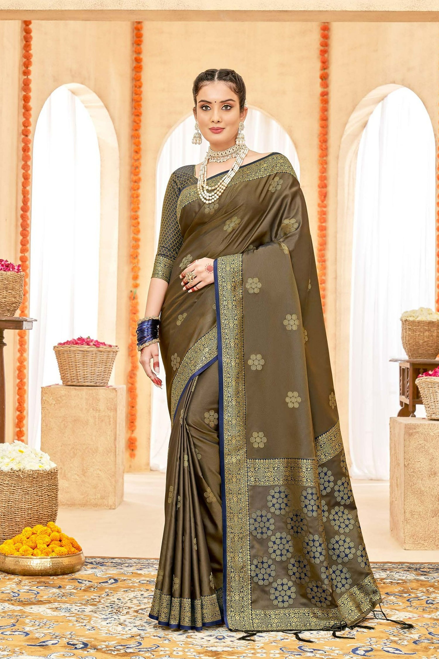Mehendi Color Satin Saree With Navy Border And Pallu