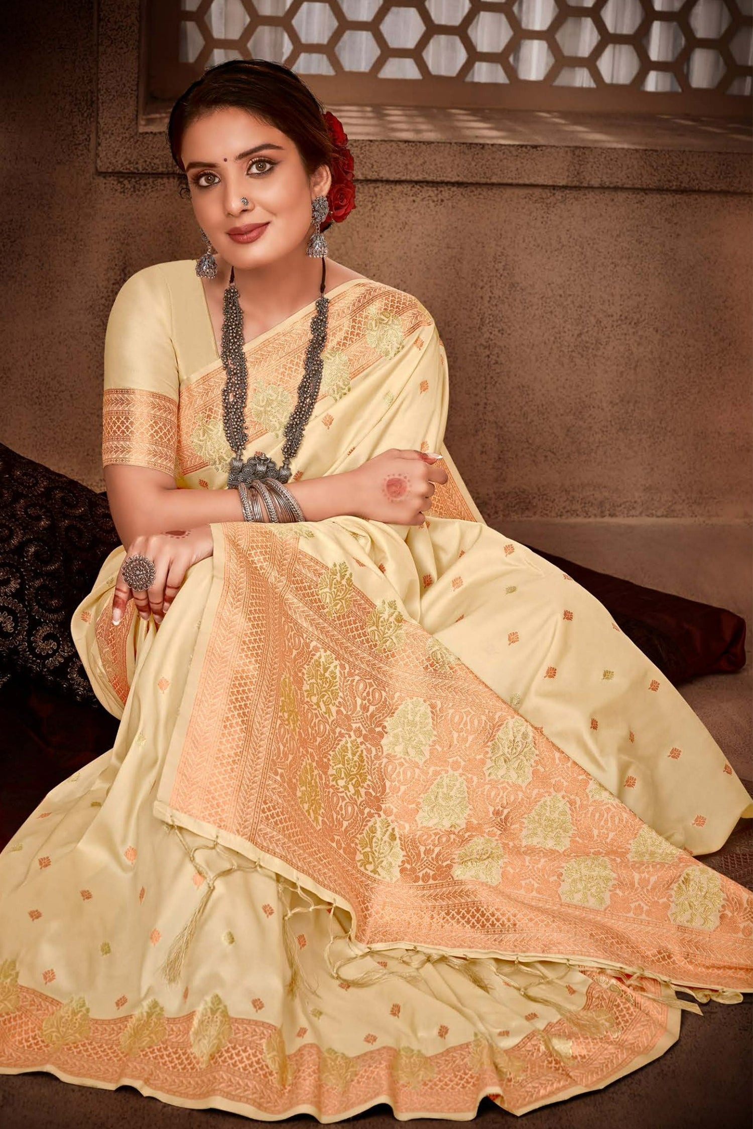 Cream Saree With Copper Zari Border