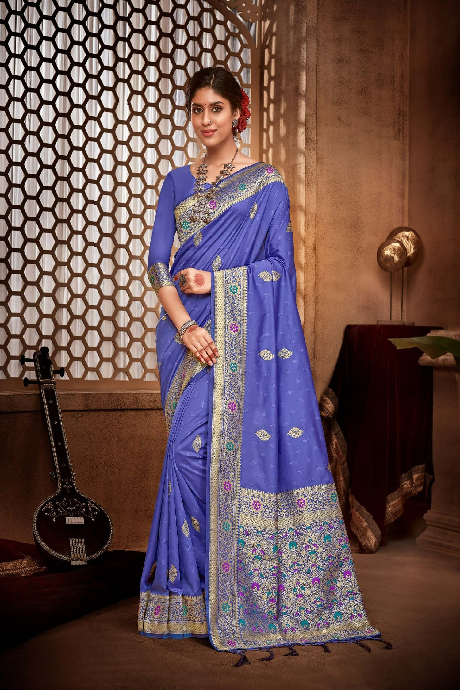 Lavender Purple Saree With Zari And Meenakari Border