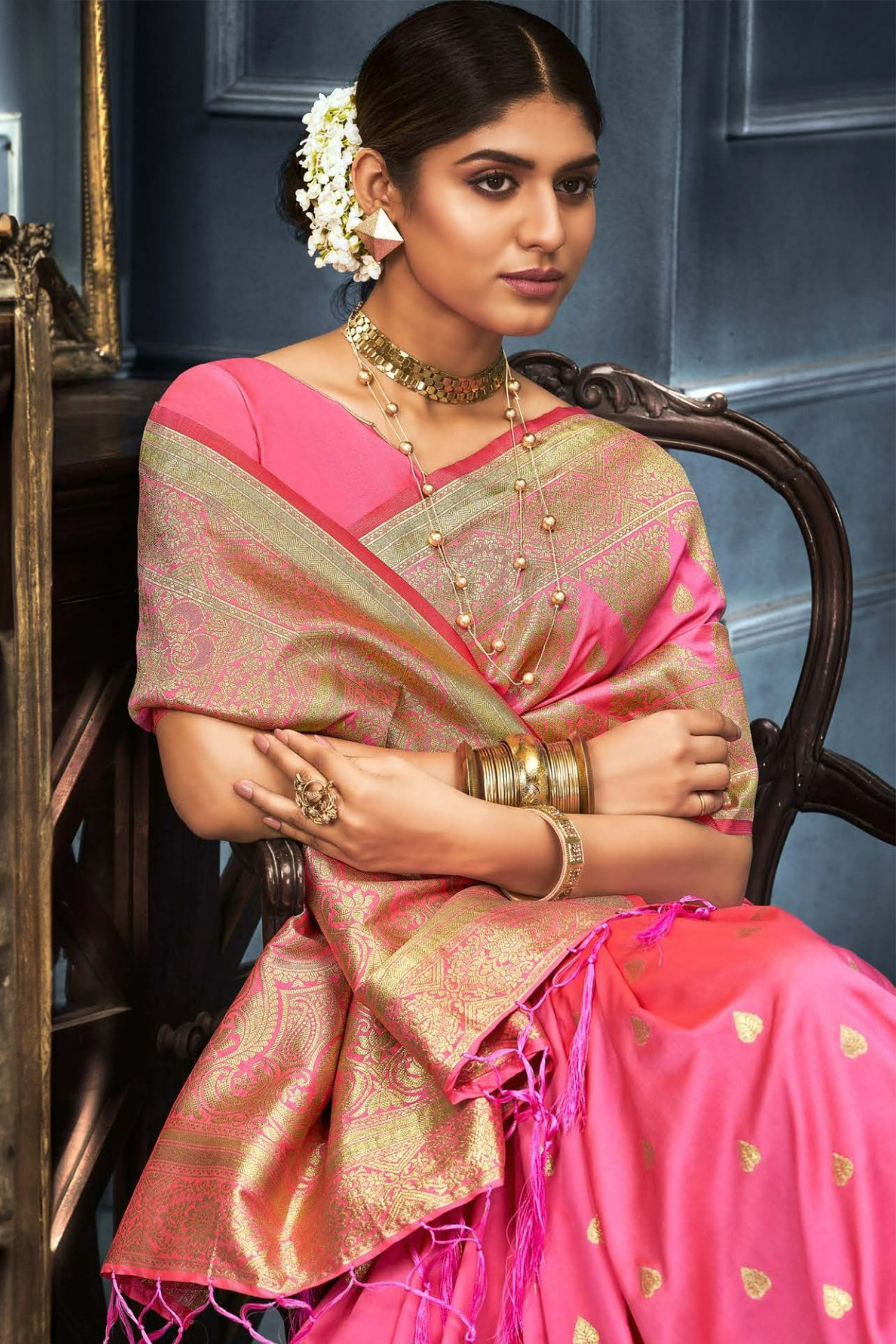 Blush Pink Saree With Golden Border