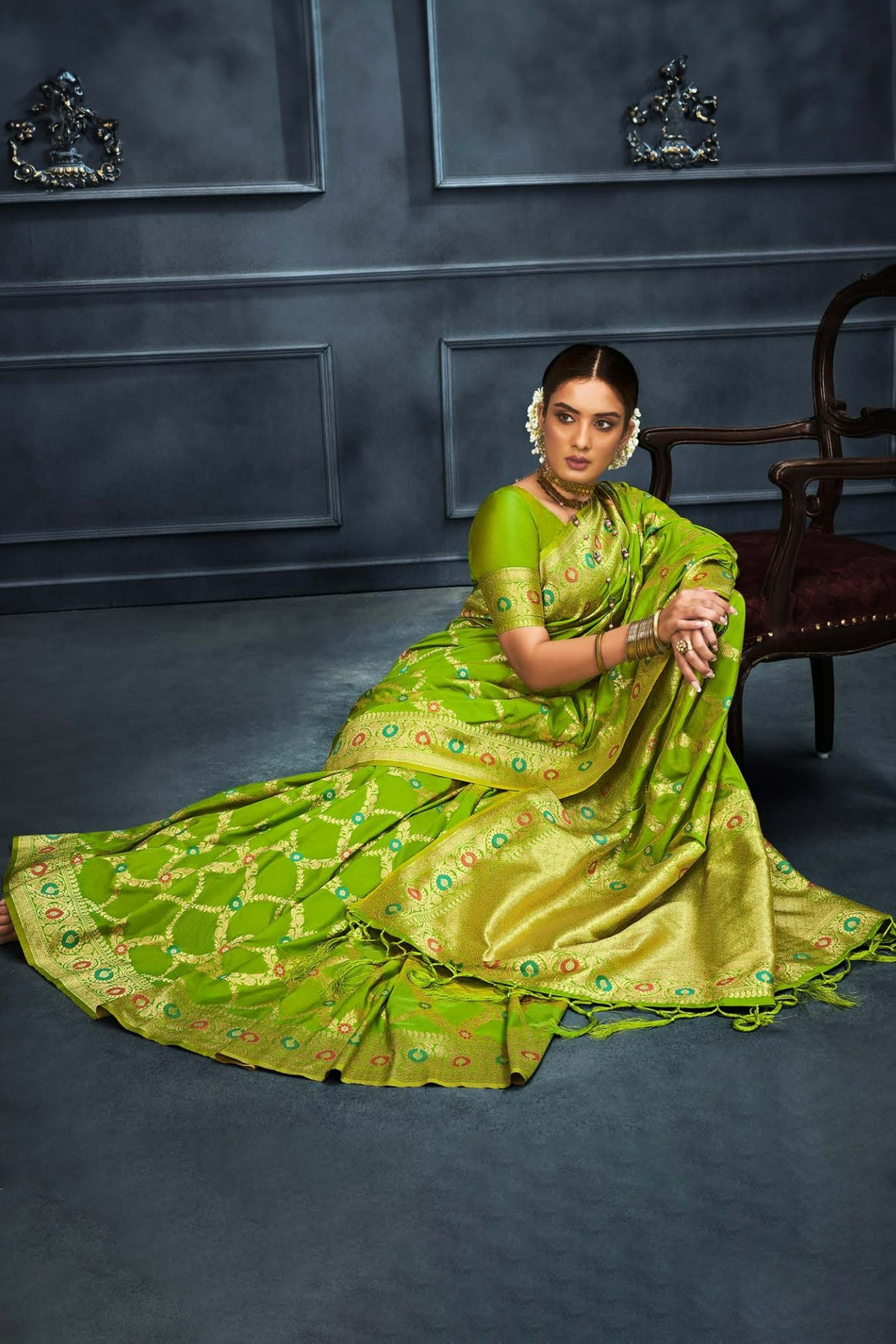 Green Saree With Golden Border