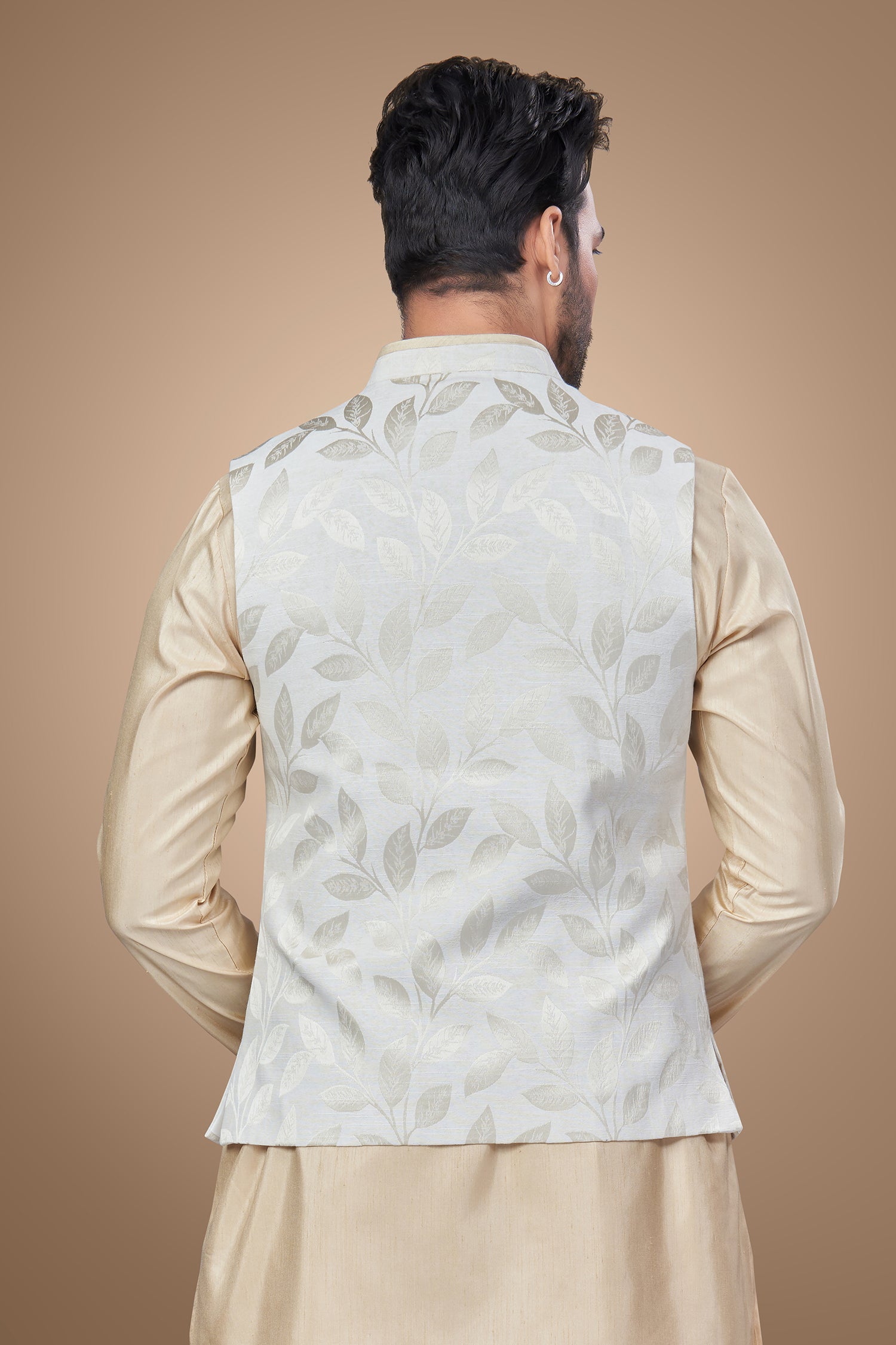 Stylish White Floral Brocade Jacket with A-Line Silhouette